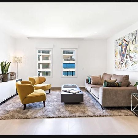 Puerto Banus Luxury Apartment Located In Harbor Marbella Exterior photo
